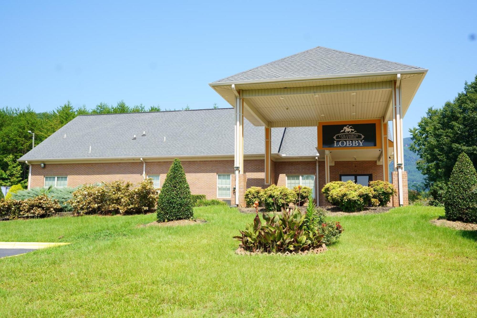 Columbus Inn And Suites 외부 사진