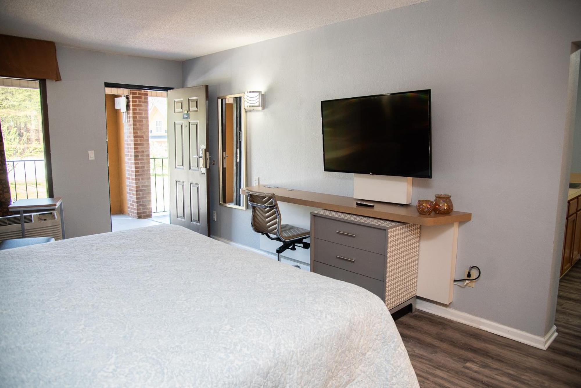 Columbus Inn And Suites 외부 사진